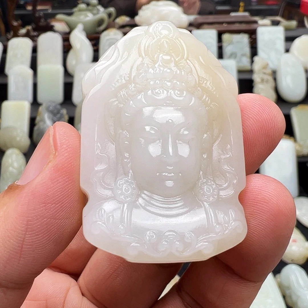 和田玉未镶嵌颈饰