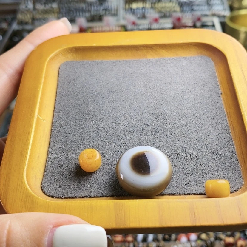 【闪购商品】玛瑙/玉髓散珠加****菜