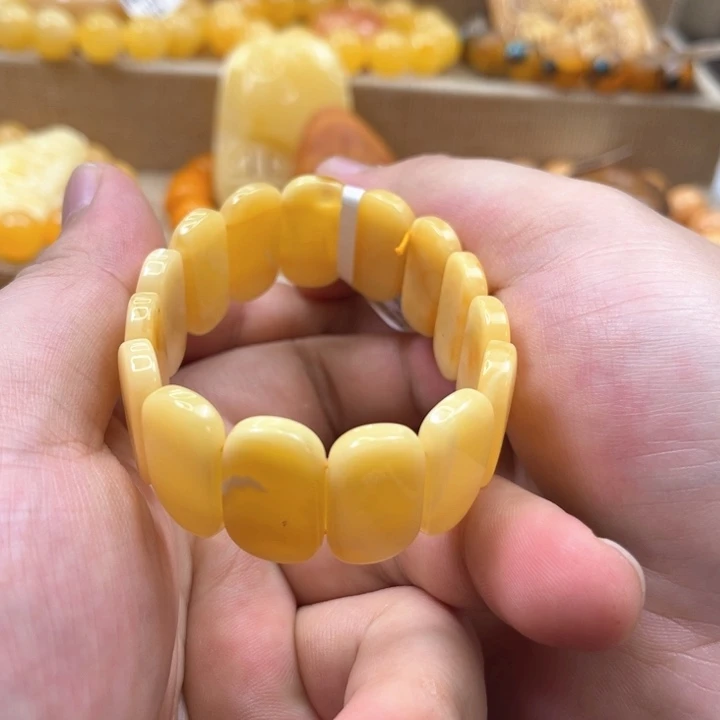未镶嵌琥珀手链琥珀