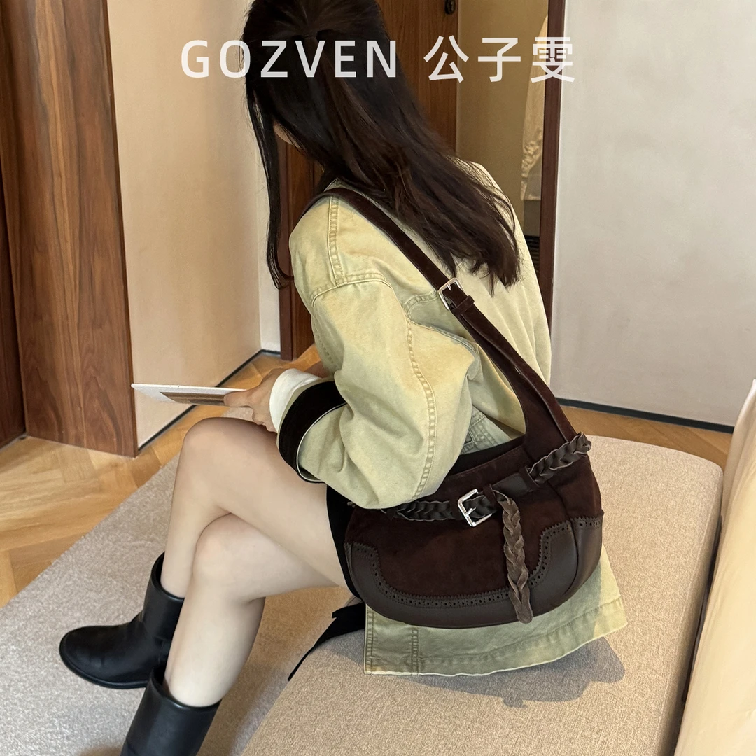 【公子雯】2025新款复古时髦托特包磨砂牛皮布洛克雕花单肩斜挎包