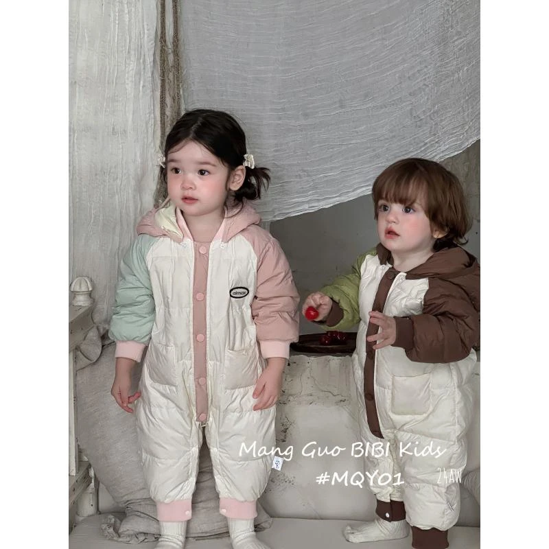 （轻薄款）儿童婴儿冬款新生儿撞色按扣款轻薄款白鸭绒羽绒服01