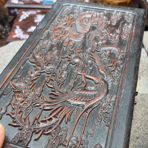 木爱****睫盒子111111111111111111