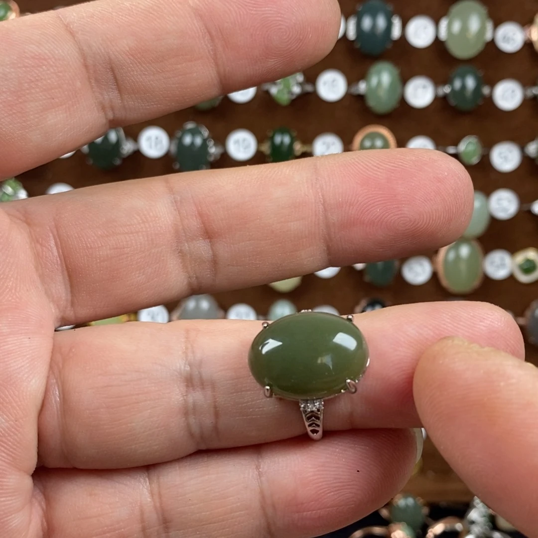 和田玉（青白玉）戒指合金