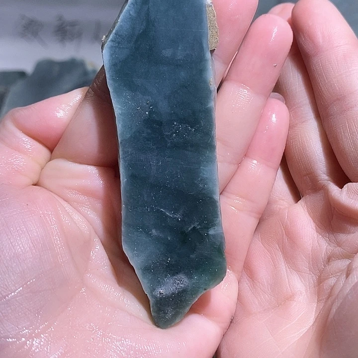 翡翠挂件未镶嵌雨**佩翡翠原料6号