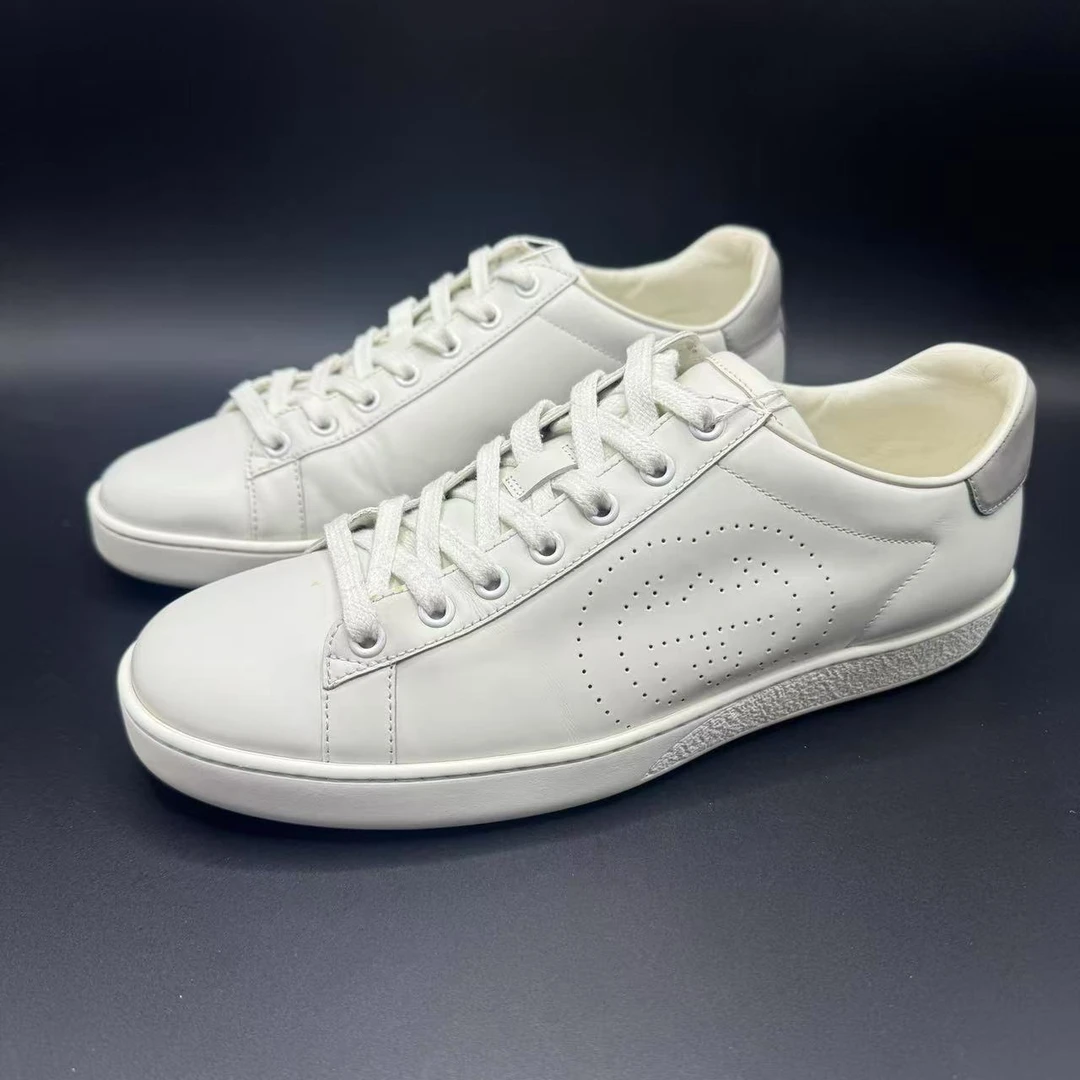 95新 GUCCI/古驰 男士时尚百搭白色板鞋39.5码lb424