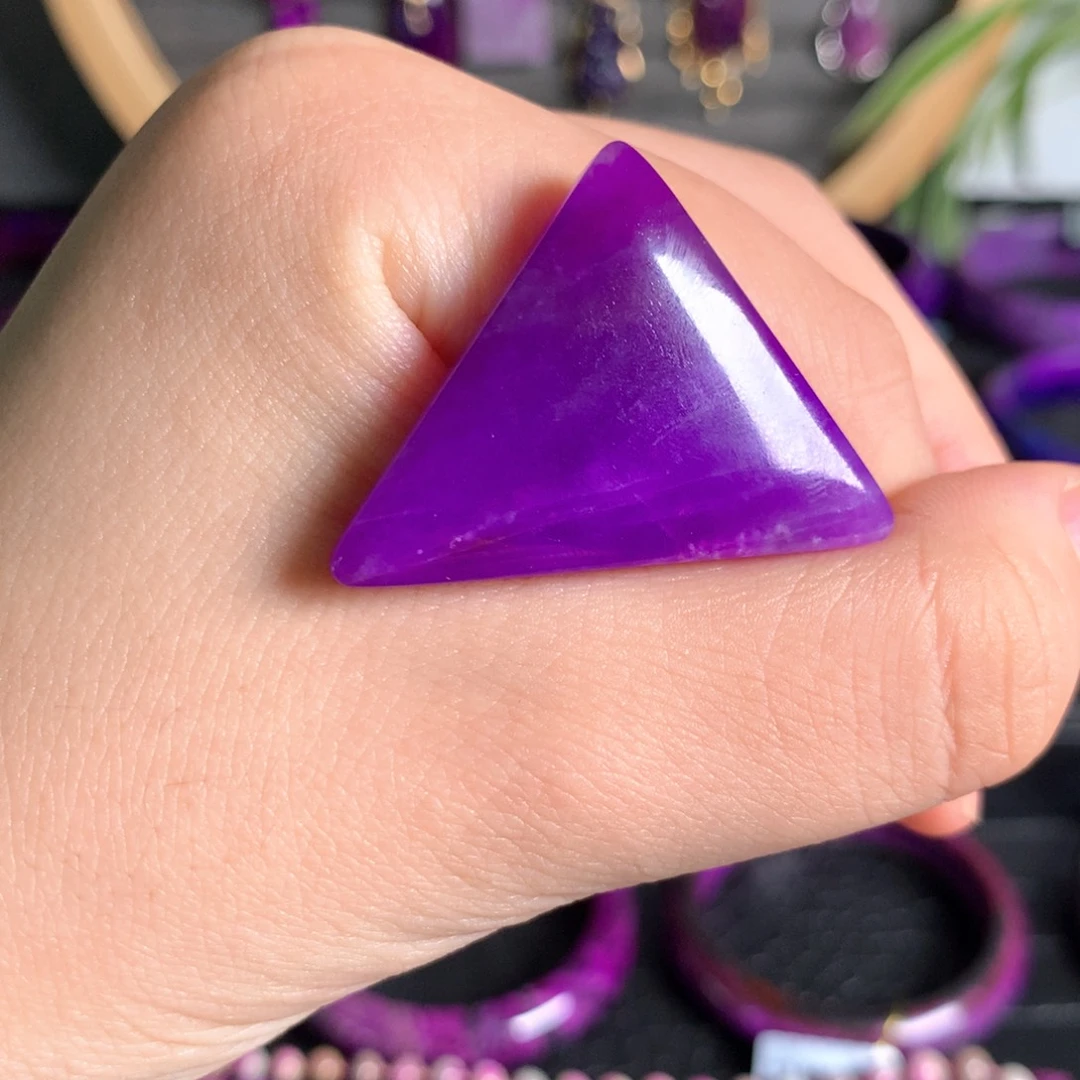 苏纪石（舒俱来）未镶嵌天然舒俱来