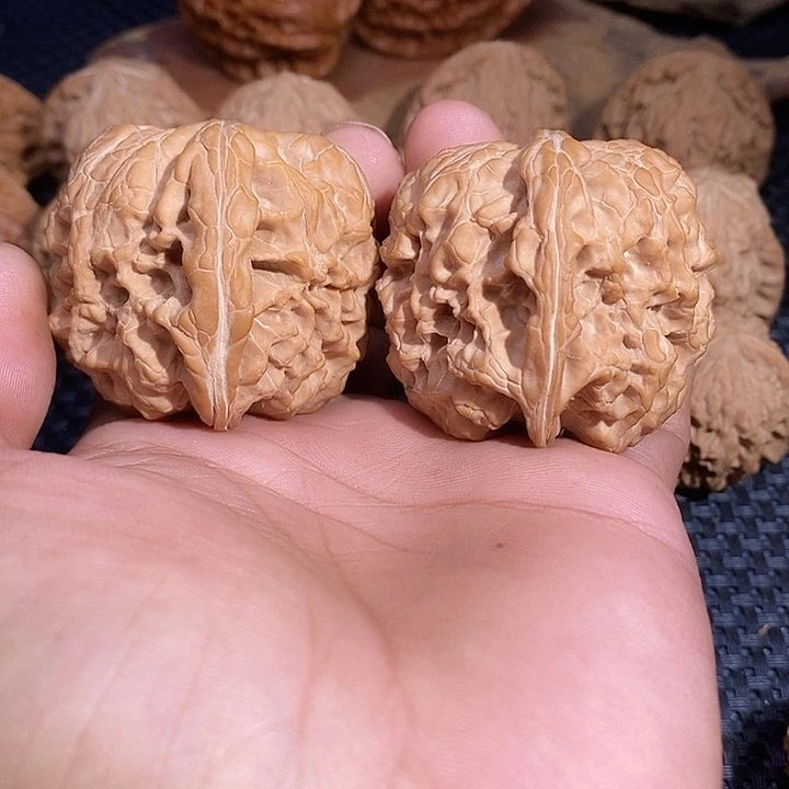 吊坠文玩核桃门墩