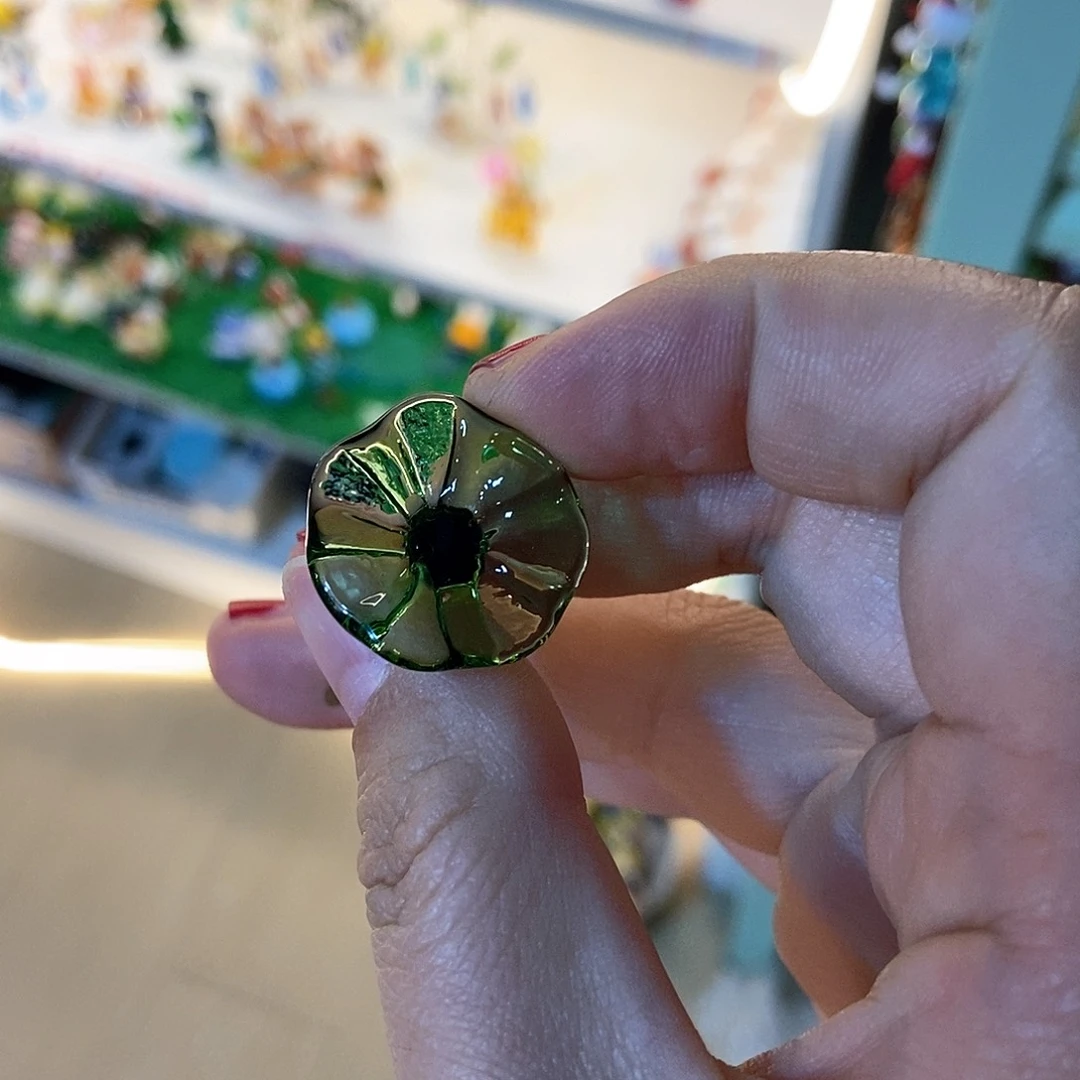 琉璃手工艺品子**?荷叶