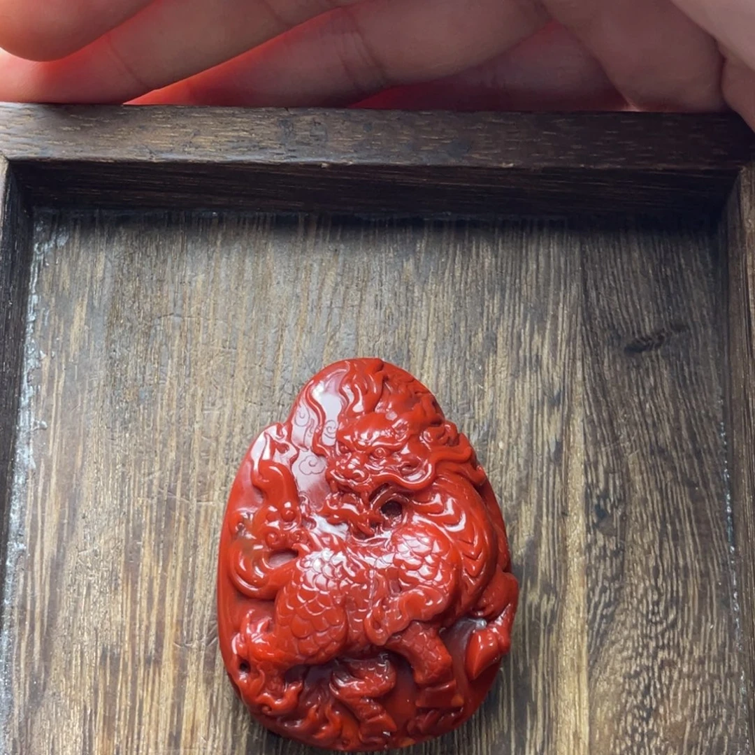 不***莲颈饰未镶嵌南红玛瑙