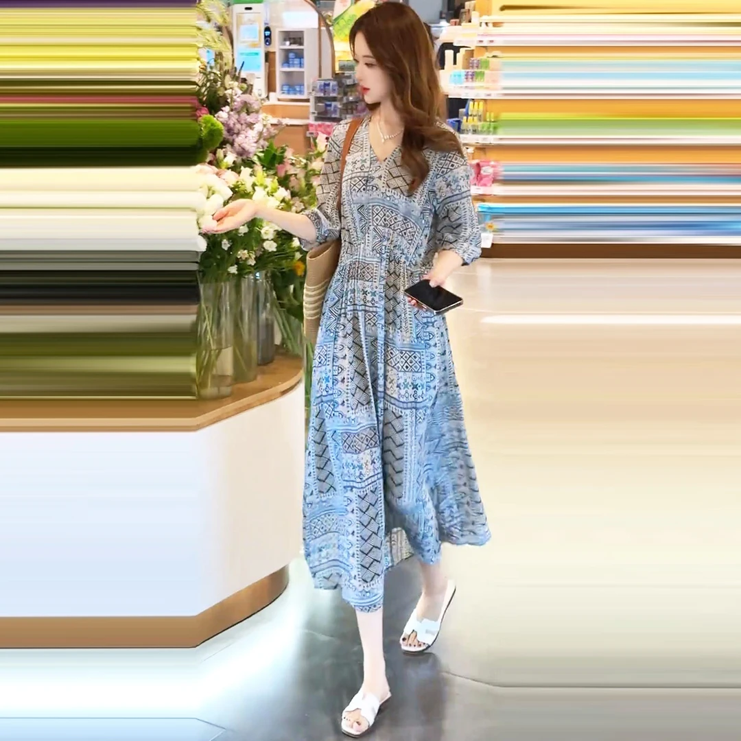胖MM大码时尚高级感蓝色印花雪纺连衣裙夏季宽松透气优雅气质长裙