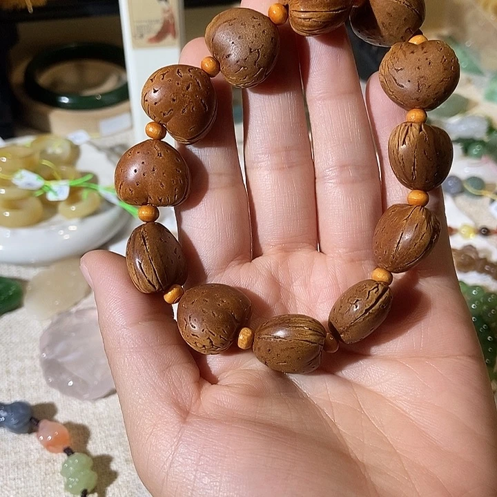 手链未镶嵌和田玉（糖玉）