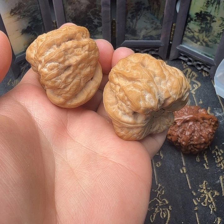 文玩核桃吊坠蛤蟆头44