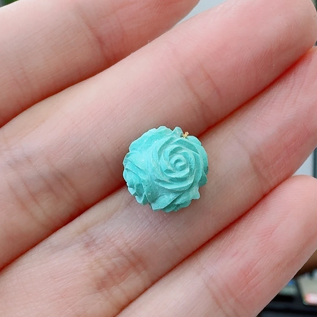 未镶嵌绿松石珠宝奇石