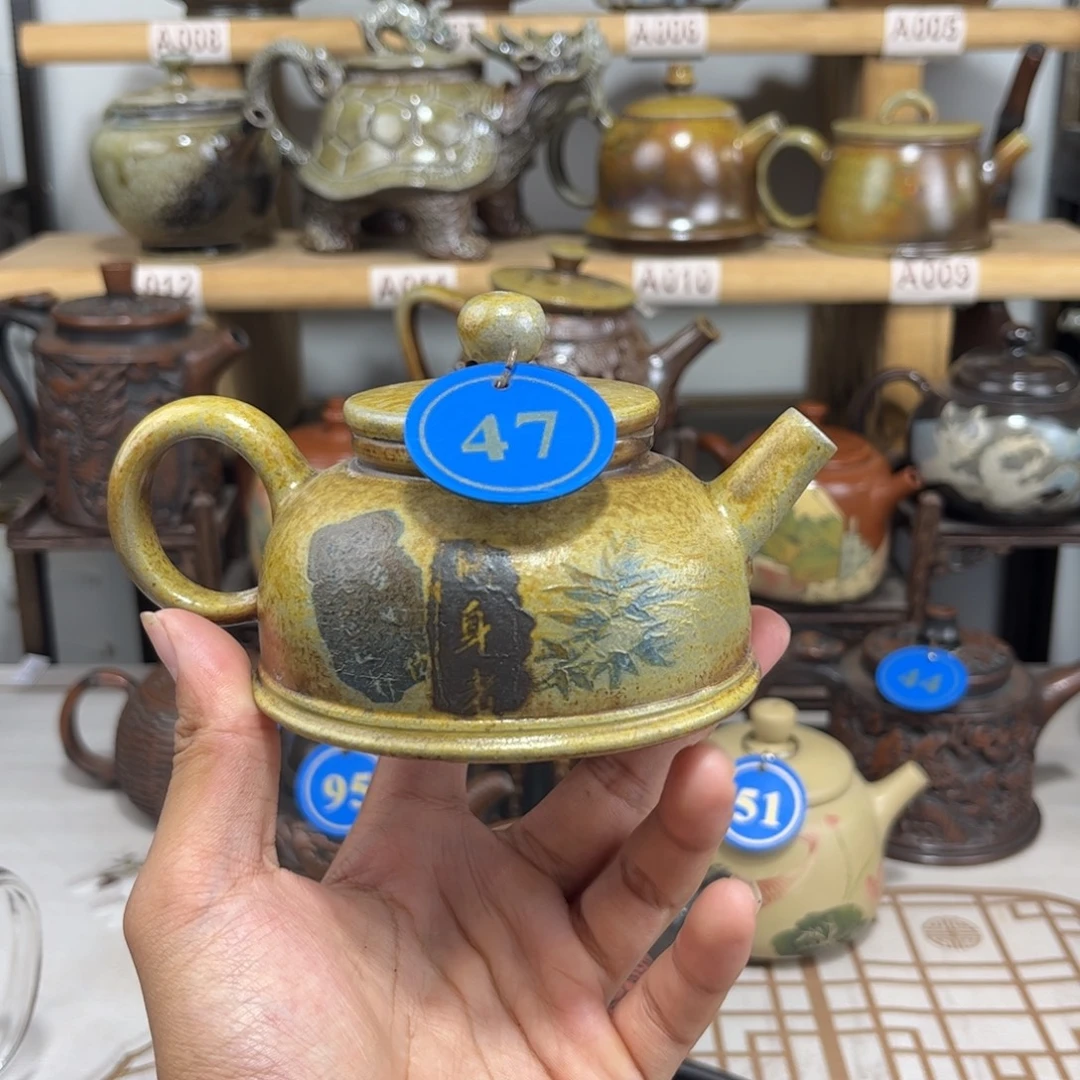 160cc白泥柴烧半月壶,(纯裸坯柴烧自然落灰釉)