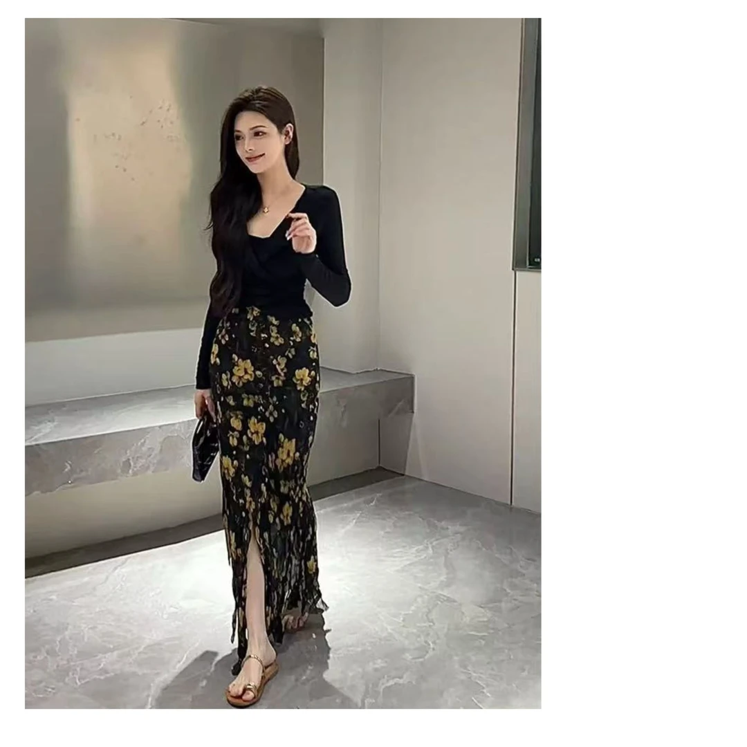【花儿与故事】法式复古碎花开叉高腰显瘦半身裙女夏季纯欲a字长裙