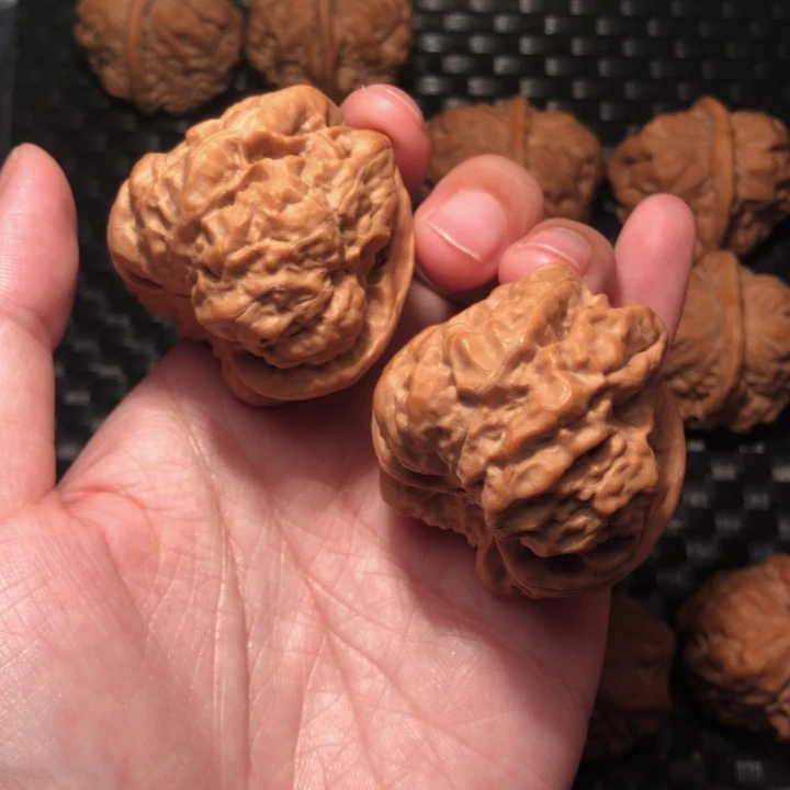 0***2把件文玩核桃蛙王