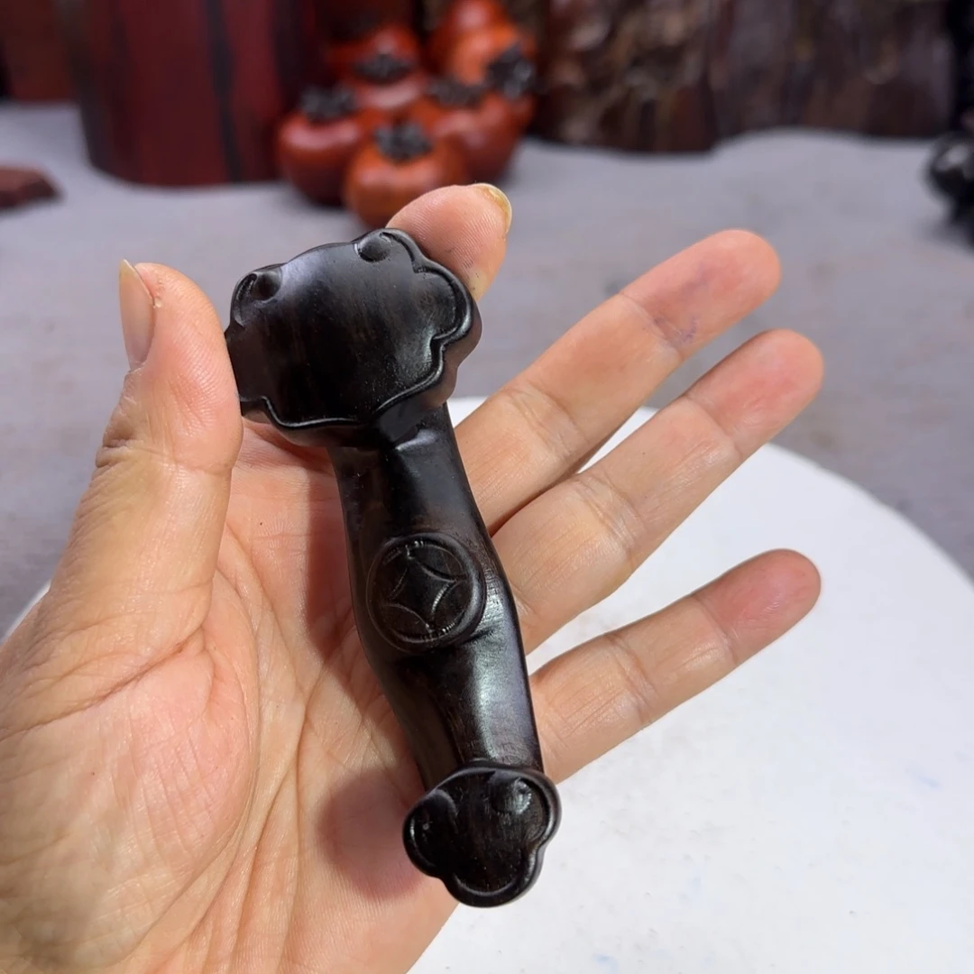 大果紫檀（缅甸花梨）亻**乄