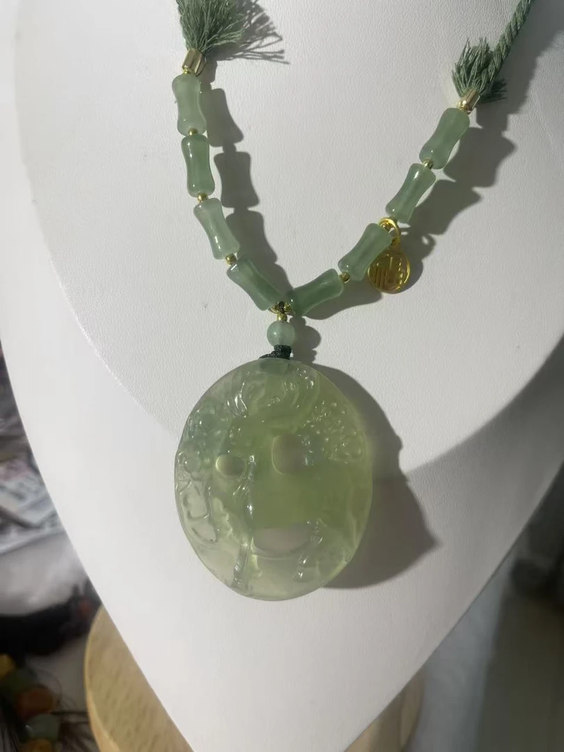 【抖音质检发货】品种岫玉鹿生花毛衣链