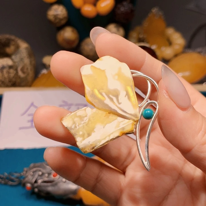 琥珀颈饰未镶嵌波兰设计款琥珀蜜蜡