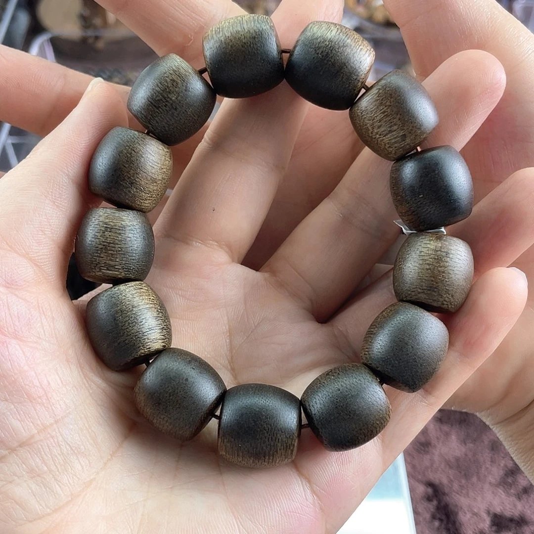 沉香手串龙****越南芽庄白棋