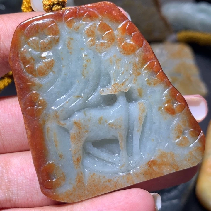 翡翠未镶嵌颈饰保真天然a货翡翠