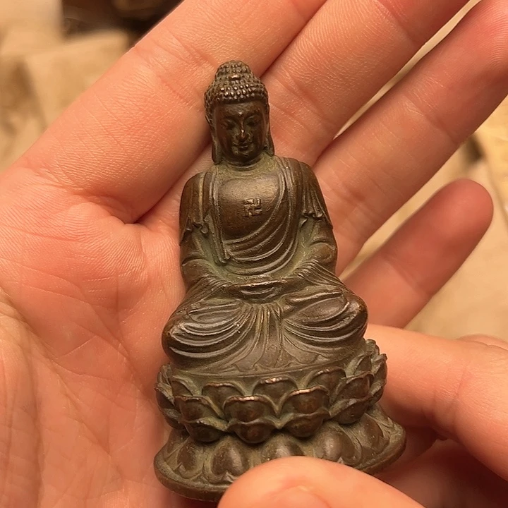 文玩铜器做工精良