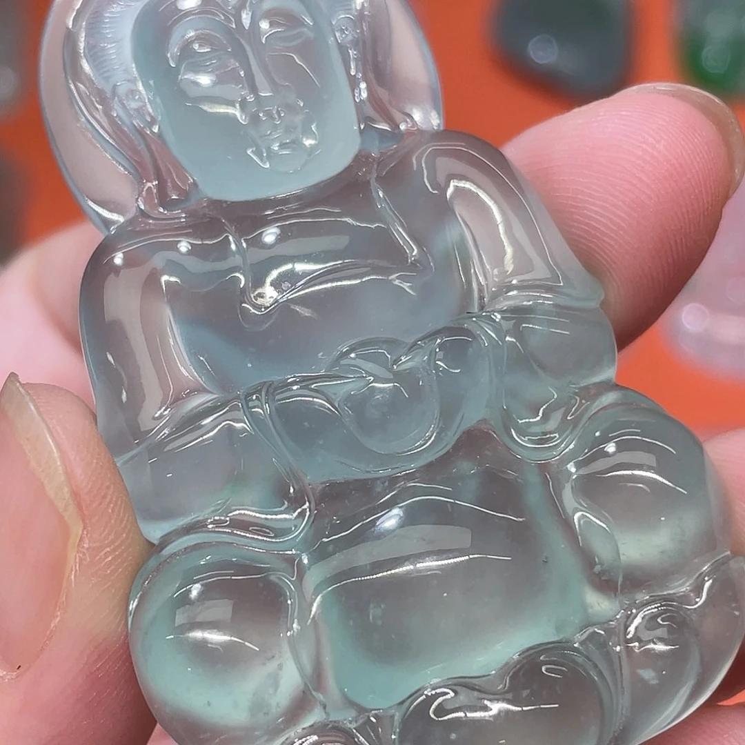 颈饰未镶嵌翡翠正装观音