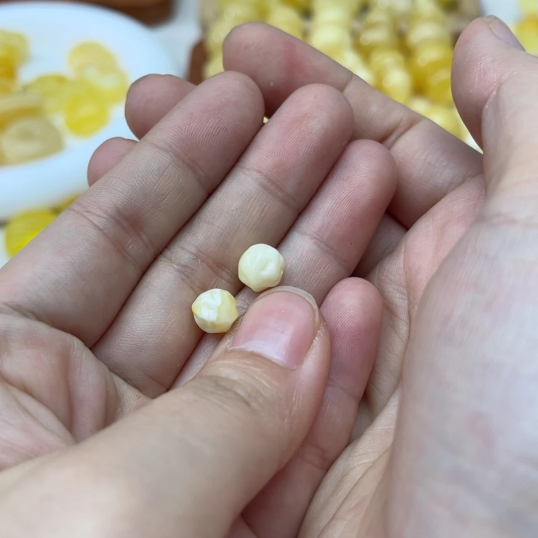 【闪购商品】未镶嵌蜜蜡裸石配饰