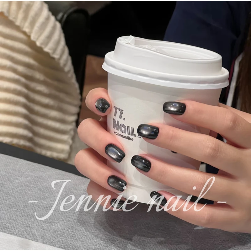 手工暗黑黑珍珠玻璃珠猫眼美甲穿戴甲短款秋冬2025高级感小众显白