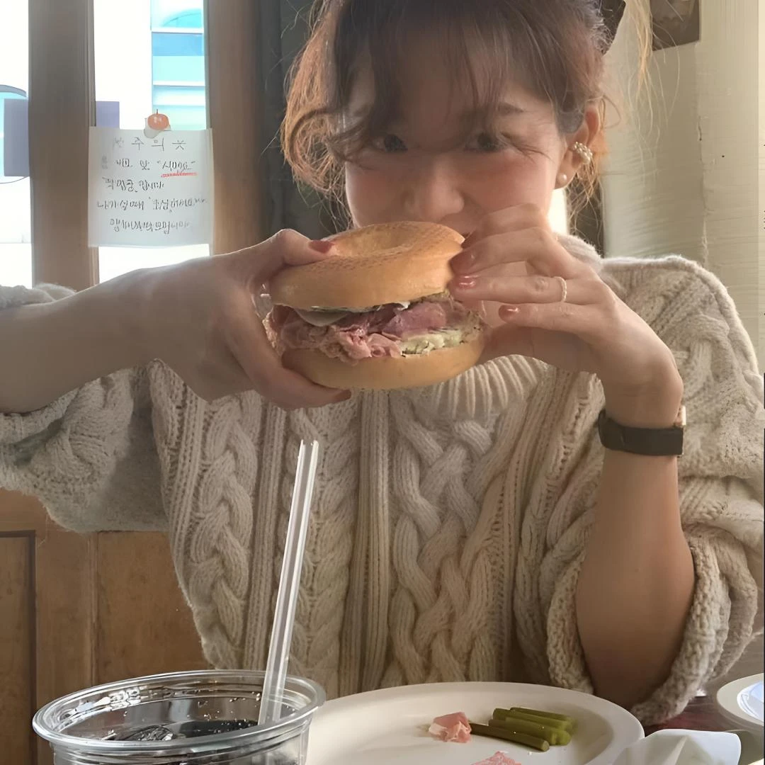 经典麻花套头|韩系ins小众设计感圆领加厚麻花复古宽松套头毛衣女
