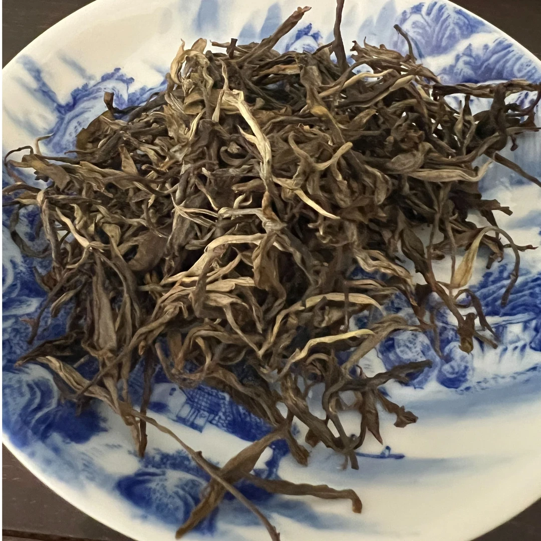 DP11-1【当铺好茶】25年千家寨头春古树春生散茶100g