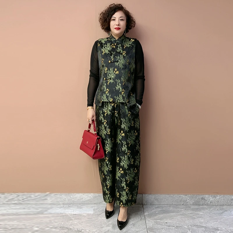H春季新款国风盘扣提花马甲时尚洋气中年妈妈坎肩阔腿裤两件套装