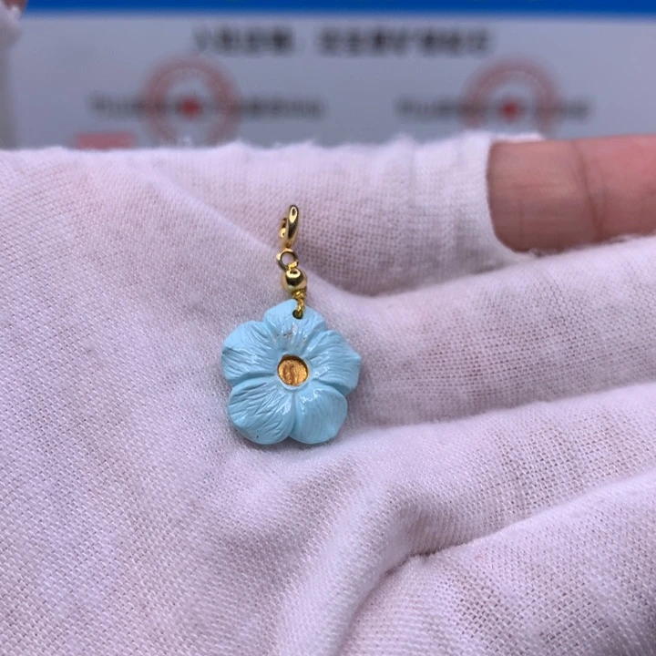 绿松石配饰未镶嵌