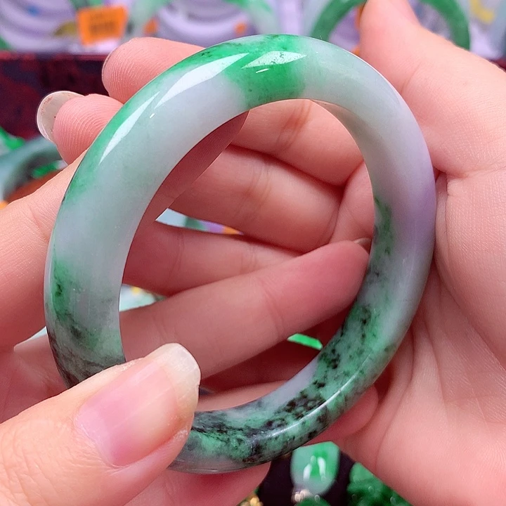 翡翠未镶嵌手镯翡翠手镯