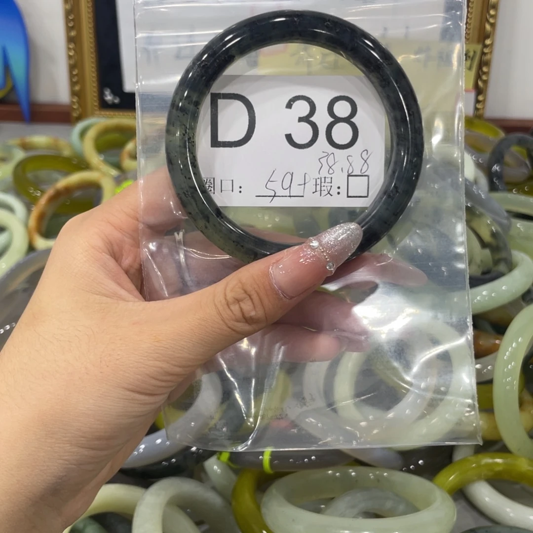 未镶嵌蛇纹石玉颈饰小*