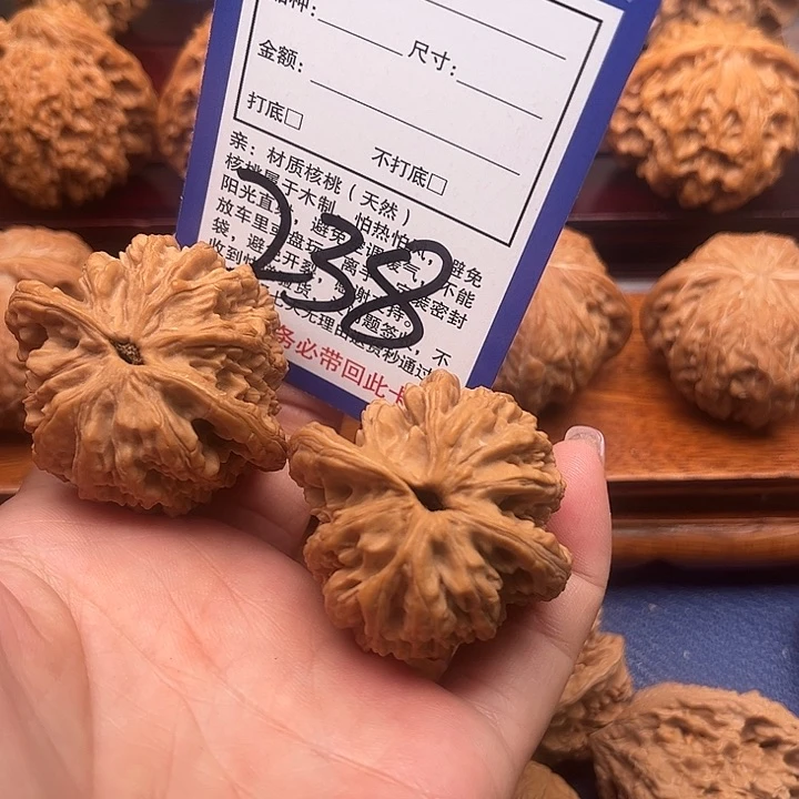 桃核吊坠虎头狮子42