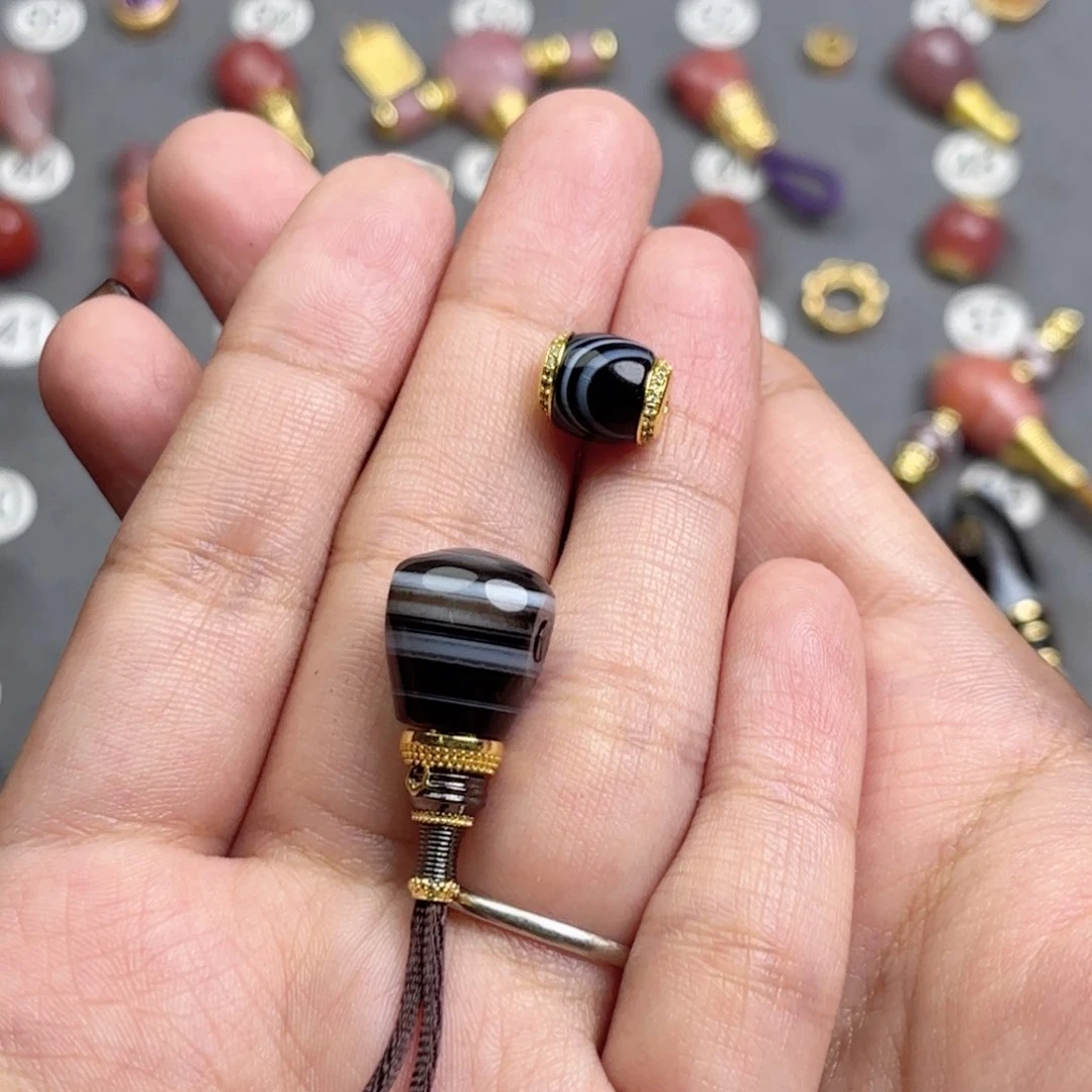 林***瞒玛瑙/玉髓文玩配饰未镶嵌