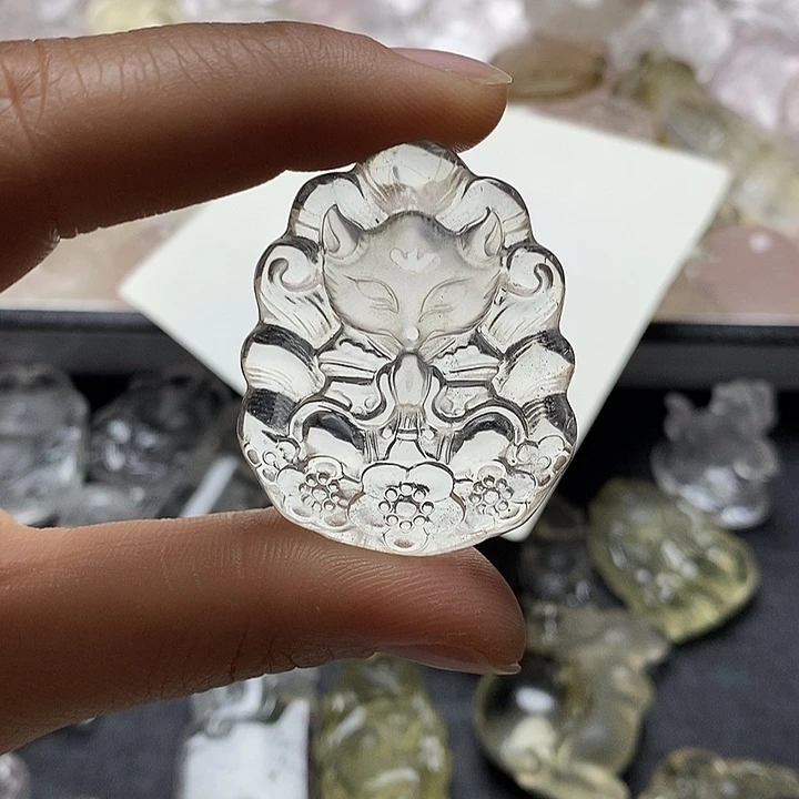 水晶颈饰未镶嵌水晶吊坠