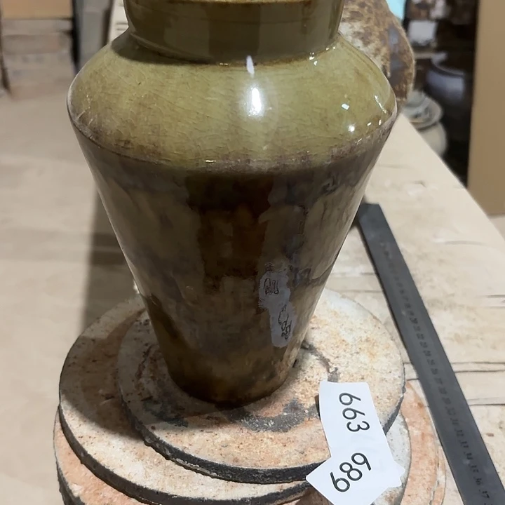 摆件陶高21，口7，无孔，718