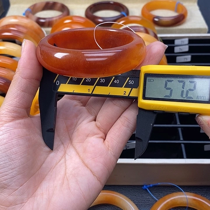 非金属无66号 茄子山老料金沙红