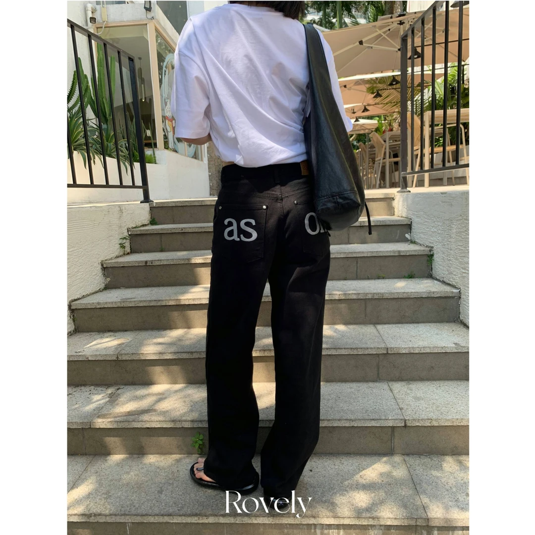 Rovely【as”on明星裤】原单定制ins爆火刺绣直筒水洗中腰牛仔裤