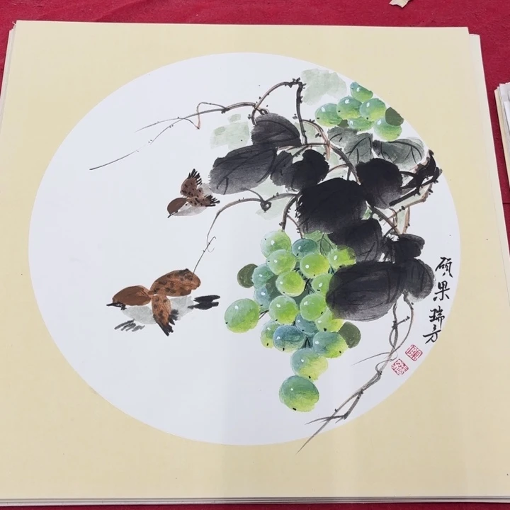 国画花鸟的翅膀和翅膀是