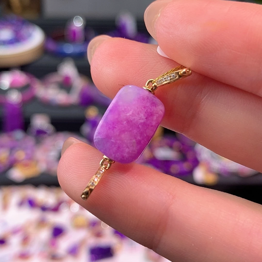 苏纪石（舒俱来）18K金镶嵌吊坠(不含链)