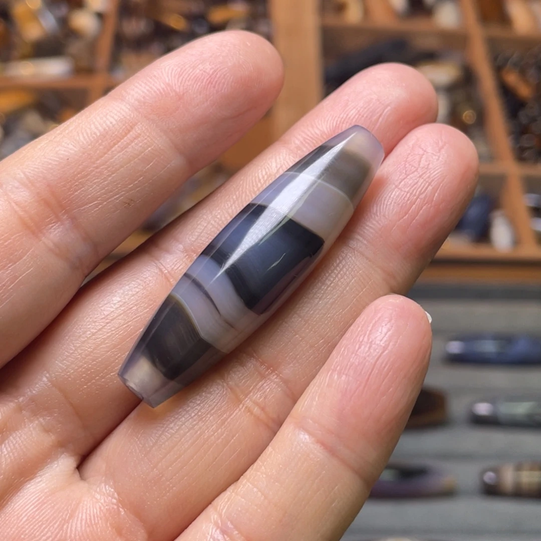 老***童玛瑙/玉髓未镶嵌珠宝半成品