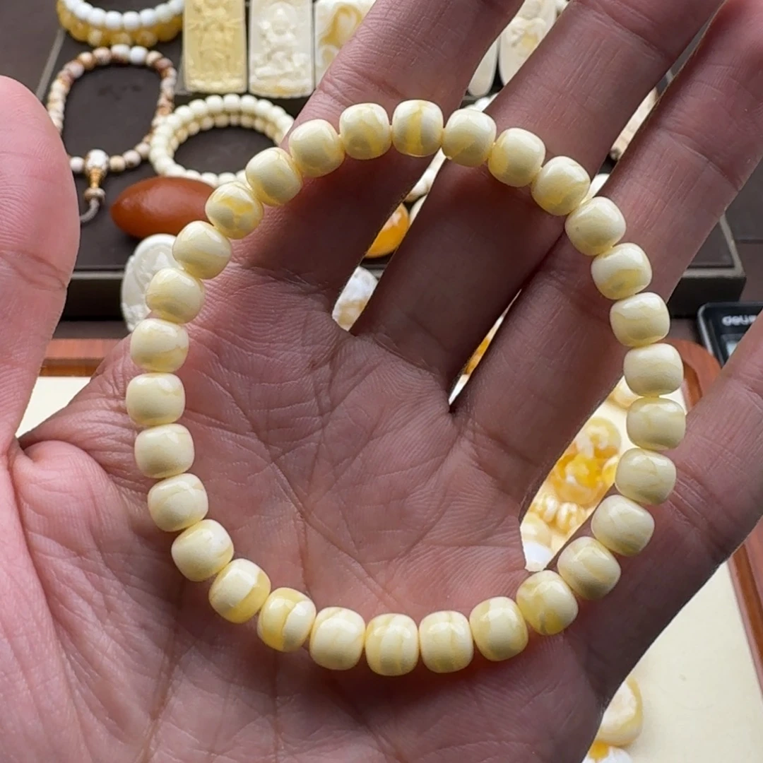 琥珀未镶嵌裸石蜜蜡