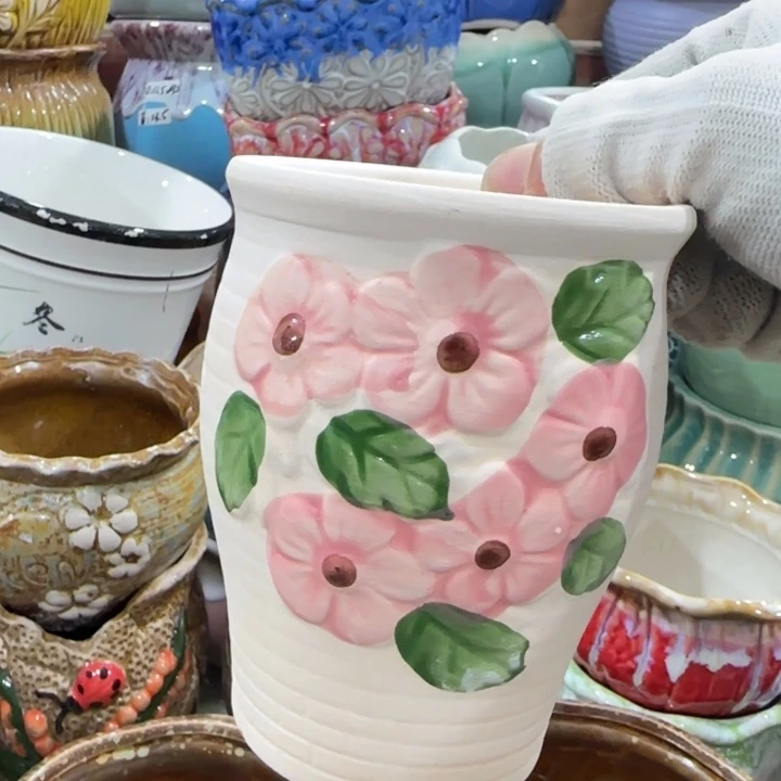 凑9块包邮，有孔，不清楚找客服