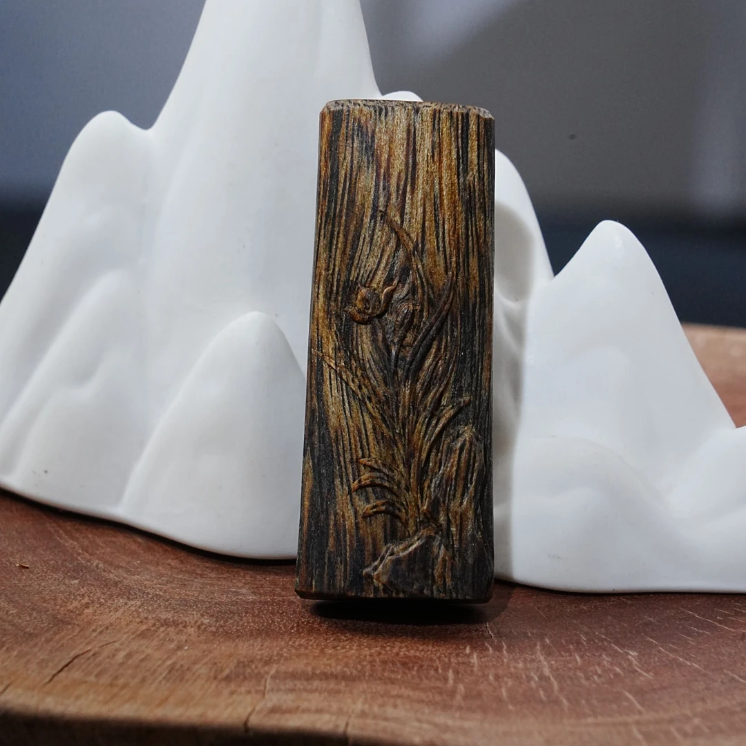 柬埔寨熟结软丝满油沉香方牌（玉兰花） 5.37g 250801016 A