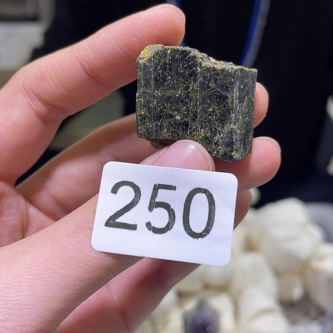 水晶未镶嵌珠宝半成品