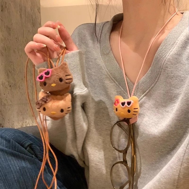 敲可爱嘟kitty挂脖眼镜夹毛衣链小众时尚项链秋冬百搭挂绳配饰女
