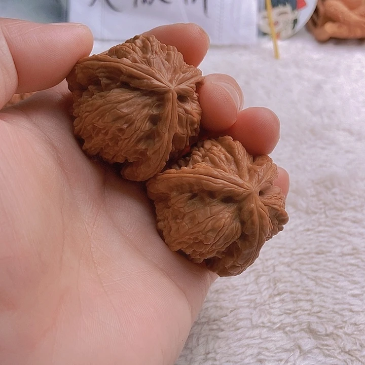 吊坠文玩核桃用****9三棱